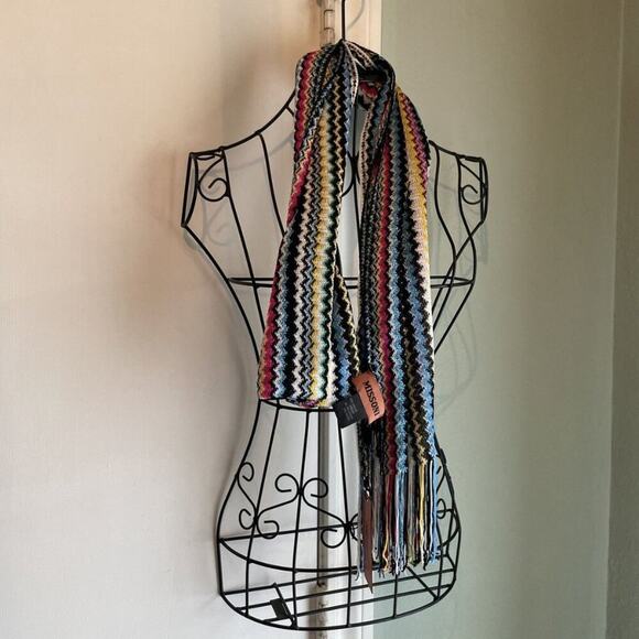 Missoni multicolored striped zigzag Scarf - Picture 2 of 5